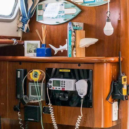 Bed & Boat Mariiner Πλωτό κατάλυμα *