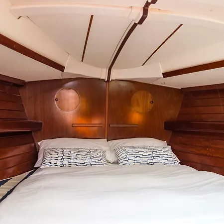 Bed & Boat Mariiner Πλωτό κατάλυμα *